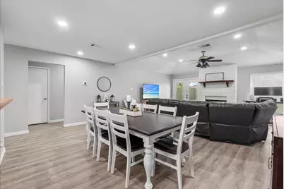 419 Forest Hills Drive, League City, TX 77573 - Photo 5