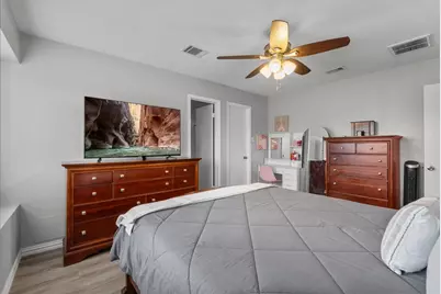 419 Forest Hills Drive, League City, TX 77573 - Photo 23