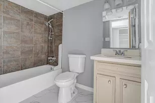 14618 Flair Dr, Houston, TX 77049 - Photo 13