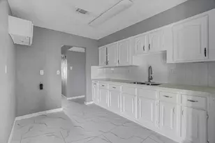14618 Flair Dr, Houston, TX 77049 - Photo 5