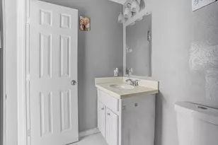 14618 Flair Dr, Houston, TX 77049 - Photo 9
