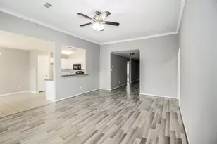 406 Woodlake Dr, Houston, TX 77336 - Photo 7