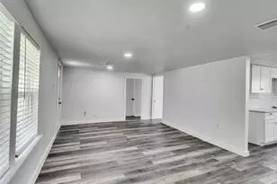 7812 Cora St, Houston, TX 77088 - Photo 5