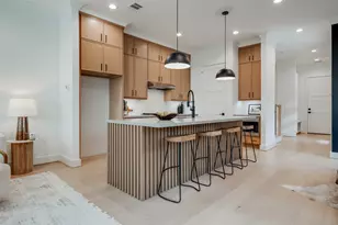 2414 Elmen St, Houston, TX 77019 - Photo 5