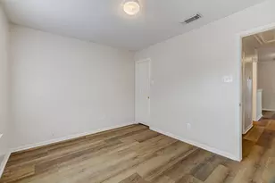 13983 Maximos Dr, Houston, TX 77083 - Photo 29