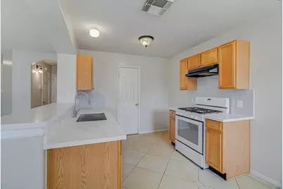 13983 Maximos Drive, Houston, TX 77083 - Photo 9