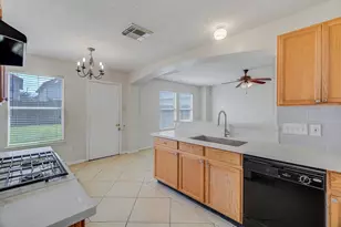 13983 Maximos Dr, Houston, TX 77083 - Photo 11