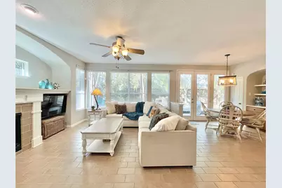 46 Flickering Sun Court, The Woodlands, TX 77382 - Photo 15