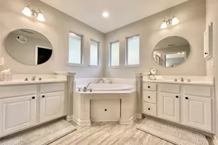 46 Flickering Sun Ct, The Woodlands, TX 77382 - Photo 35