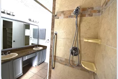 8006 Marisol Drive, Houston, TX 77083 - Photo 17