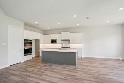 1302 Berry Brook Drive, Missouri City, TX 77459 - Photo 9