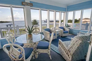 1682 Hamilton Ave, Gilchrist, TX 77617 - Photo 1