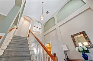 8530 Stone Village Ln, Houston, TX 77040 - Photo 5