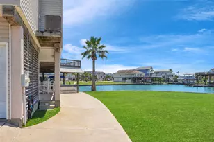 543 Sunset Cir, Galveston, TX 77554 - Photo 31