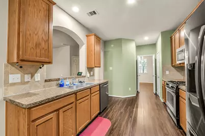 4602 E Meadow Drive, Deer Park, TX 77536 - Photo 9