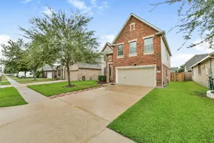 4602 E Meadow Dr, Deer Park, TX 77536 - Photo 1