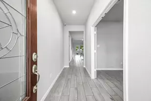 565 Winburn Tide Ln, La Porte, TX 77571 - Photo 5