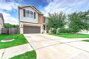 565 Winburn Tide Ln, La Porte, TX 77571 - Photo 1