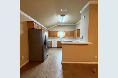 3402 23rd St N, Texas City, TX 77590 - Photo 5