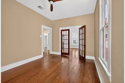 1709 Avenue N 1/2, Galveston, TX 77550 - Photo 5