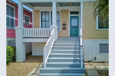 1709 Avenue N 1/2, Galveston, TX 77550 - Photo 3