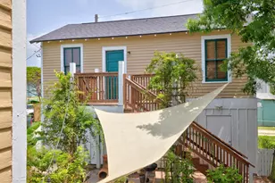 1709 Ave N 1/2, Galveston, TX 77550 - Photo 21