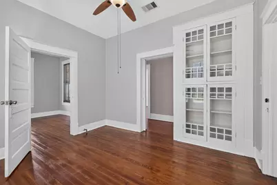 1709 Avenue N 1/2, Galveston, TX 77550 - Photo 9