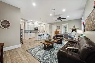 1255 Bronco Trail, Angleton, TX 77515 - Photo 35