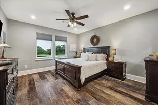 1255 Bronco Trail, Angleton, TX 77515 - Photo 27