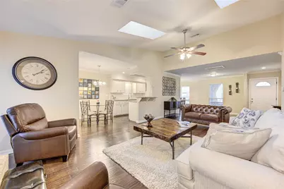 12727 Westella Drive, Houston, TX 77077 - Photo 11