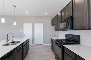 5712 Bluebonnet Ln, Rosenberg, TX 77469 - Photo 7