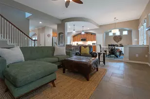 110 S Longsford Cir, The Woodlands, TX 77382 - Photo 15