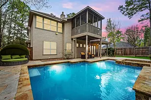 110 S Longsford Cir, The Woodlands, TX 77382 - Photo 3