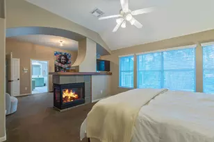 110 S Longsford Cir, The Woodlands, TX 77382 - Photo 19