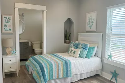 894 West Lane, Crystal Beach, TX 77650 - Photo 13