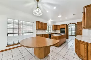8022 17th Green Dr, Humble, TX 77346 - Photo 9