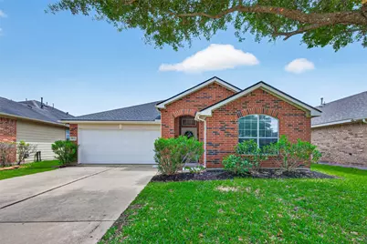 8622 Henrico Lane, Rosenberg, TX 77469 - Photo 3