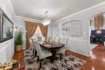 3506 Broadknoll Lane, Sugar Land, TX 77498 - Photo 9