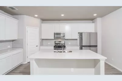 10514 Briceway Ace, Helotes, TX 78254 - Photo 5