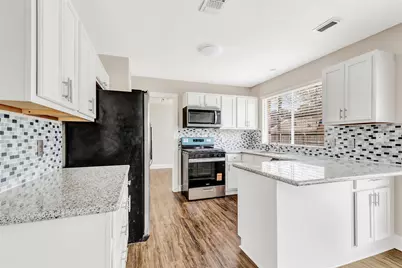 3607 Helen Lane, Pearland, TX 77581 - Photo 13