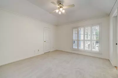 2313 Nantucket Drive #B, Houston, TX 77057 - Photo 9