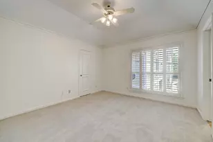 2313 Nantucket Dr, Houston, TX 77057 - Photo 9