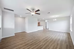 1200 Haverford Ln, Dayton, TX 77535 - Photo 7