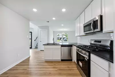 1200 Haverford Lane, Dayton, TX 77535 - Photo 11