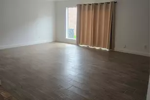 7622 Teal Run Dr, Houston, TX 77071 - Photo 11
