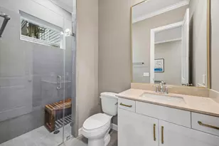 4026 Blossom St, Houston, TX 77007 - Photo 21