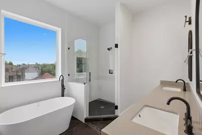 1005 Kern Street #A, Houston, TX 77009 - Photo 17