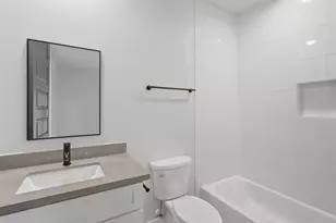 1005 Kern St, Houston, TX 77009 - Photo 25