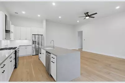 1005 Kern Street #A, Houston, TX 77009 - Photo 7
