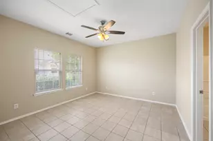 6158 Settlers Lake Cir E, Katy, TX 77449 - Photo 11